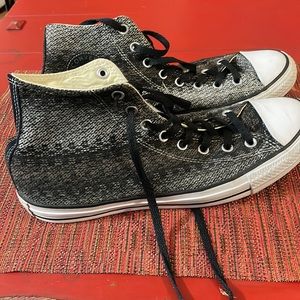 ConVerse high top Mens size 11 black/wizord